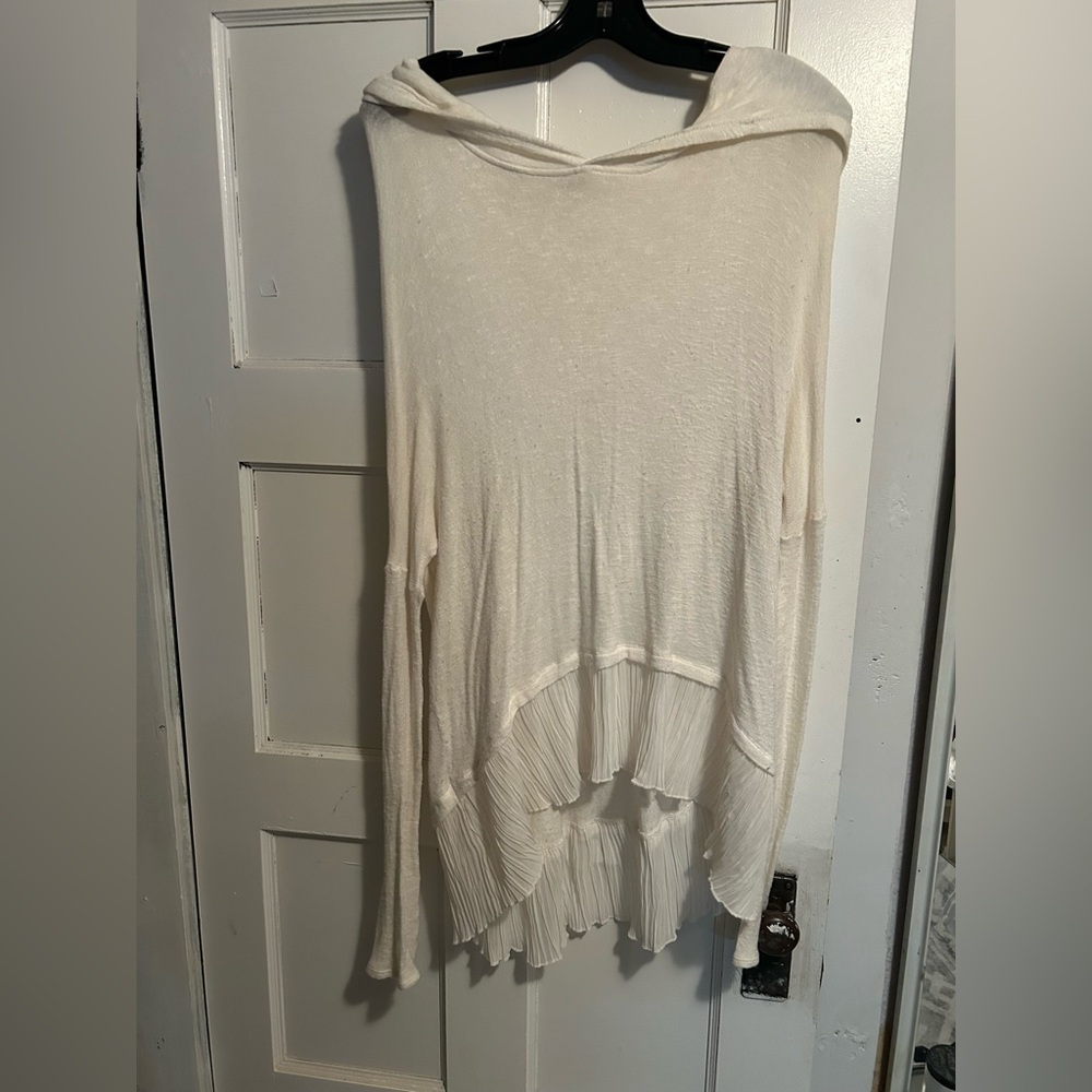 Hollister Cream Tunic Top with Hood
